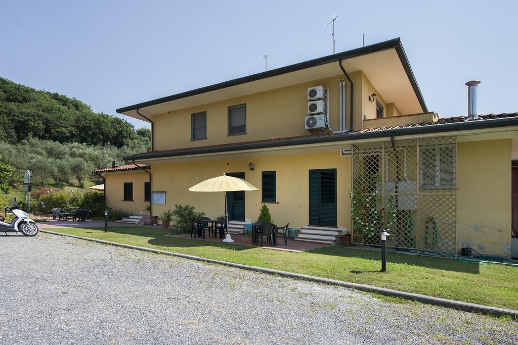Hotel Cecco Di Nara Massarosa Exterior foto